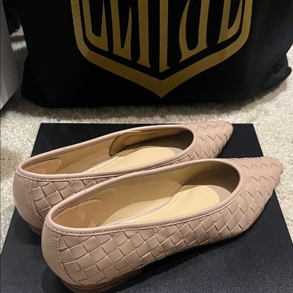 Marc Fisher Woven Nude Flats